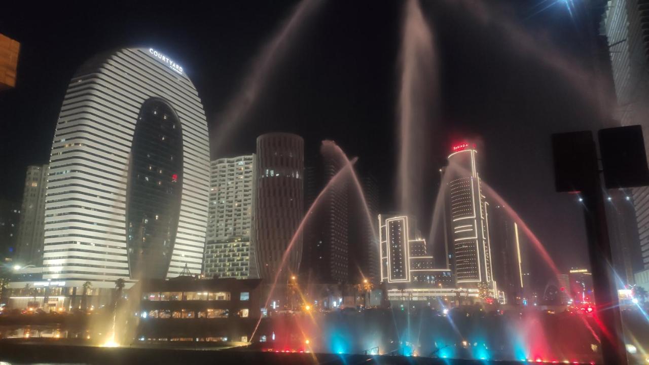 Orbi-City Batumi Apartments Sea View Exteriör bild
