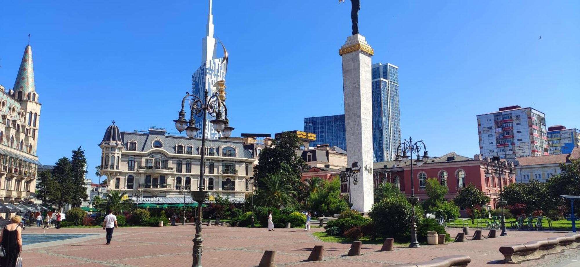 Orbi-City Batumi Apartments Sea View Exteriör bild