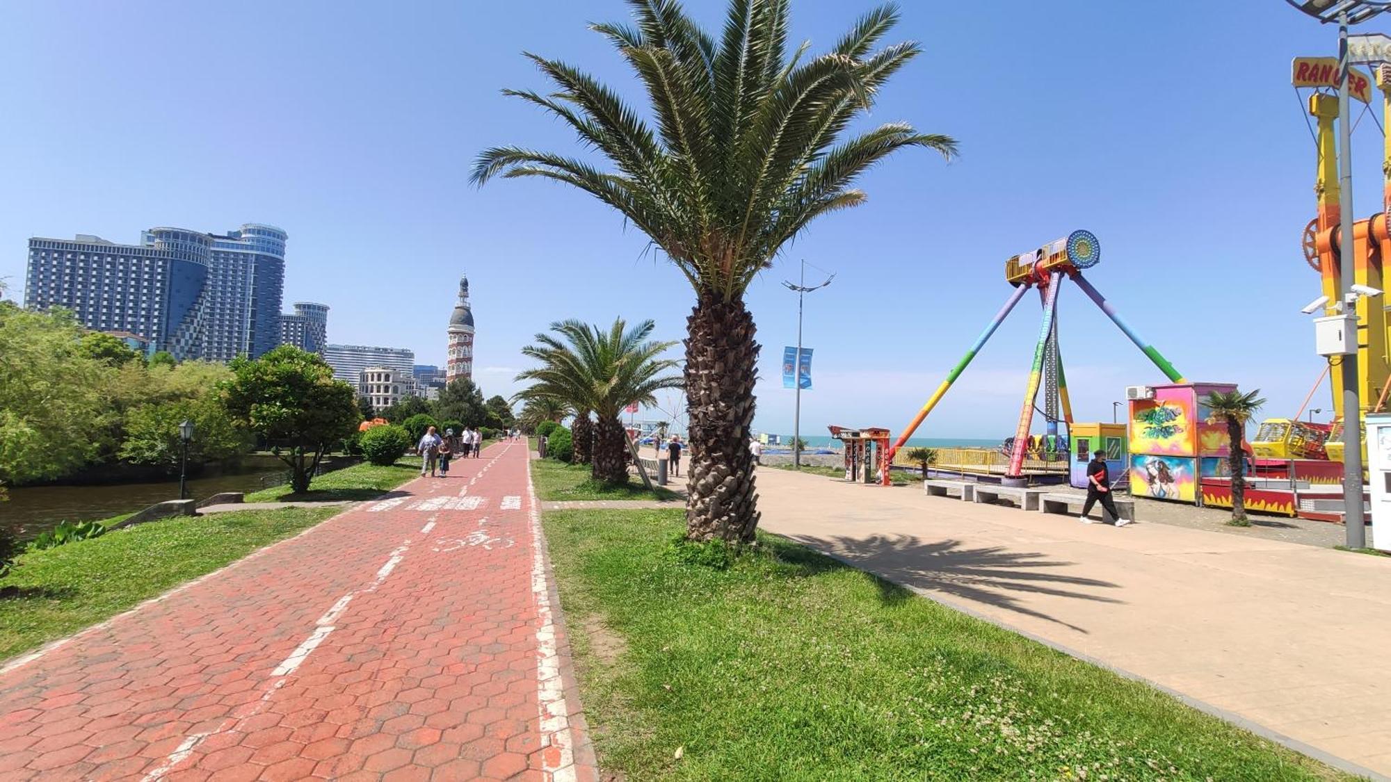 Orbi-City Batumi Apartments Sea View Exteriör bild