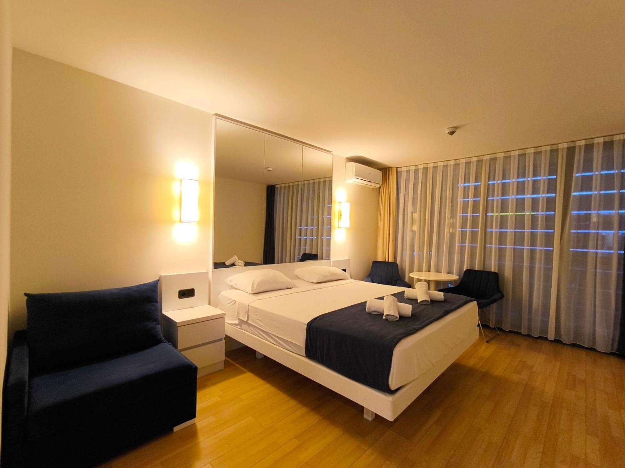 Orbi-City Batumi Apartments Sea View Exteriör bild