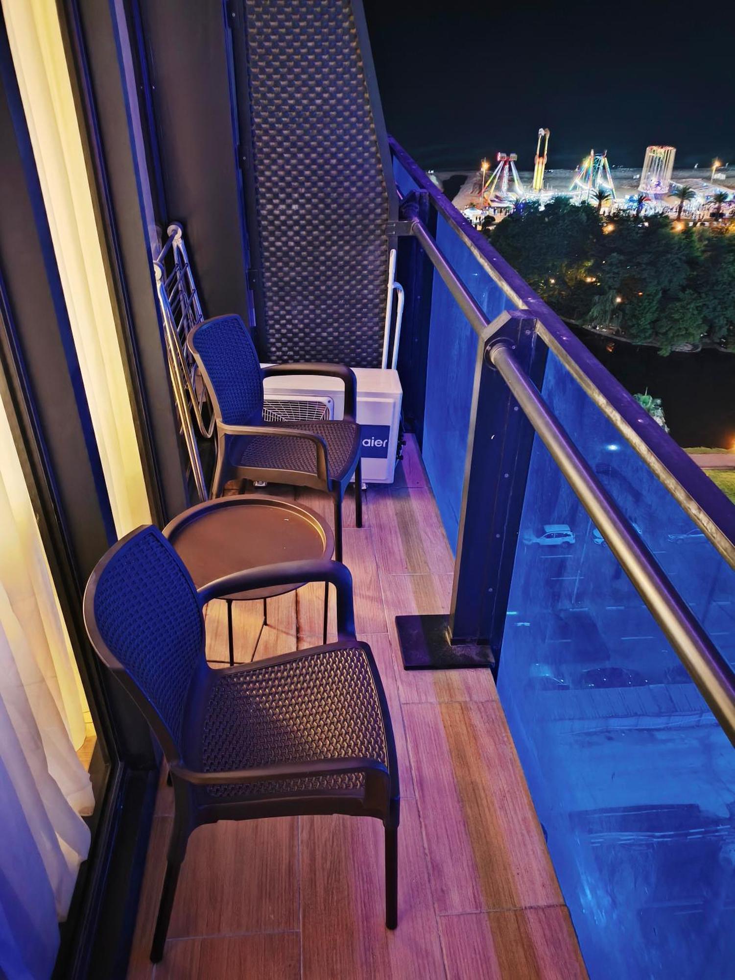 Orbi-City Batumi Apartments Sea View Exteriör bild